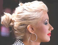 foto of Christina Aguilera as physiognomic example